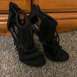 Black velvet heels